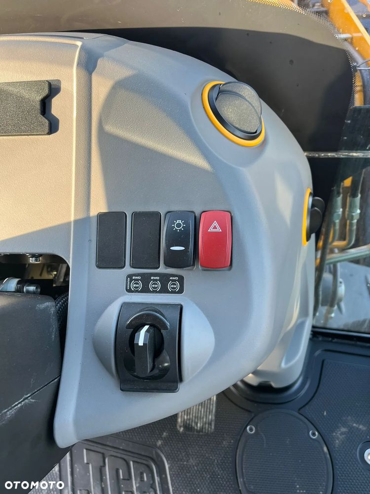 JCB 3CX PLUS * NOWA nieużywana * Joysticki * 110KM * Torquelock * Klimatyzacja * Autoshift * - 16