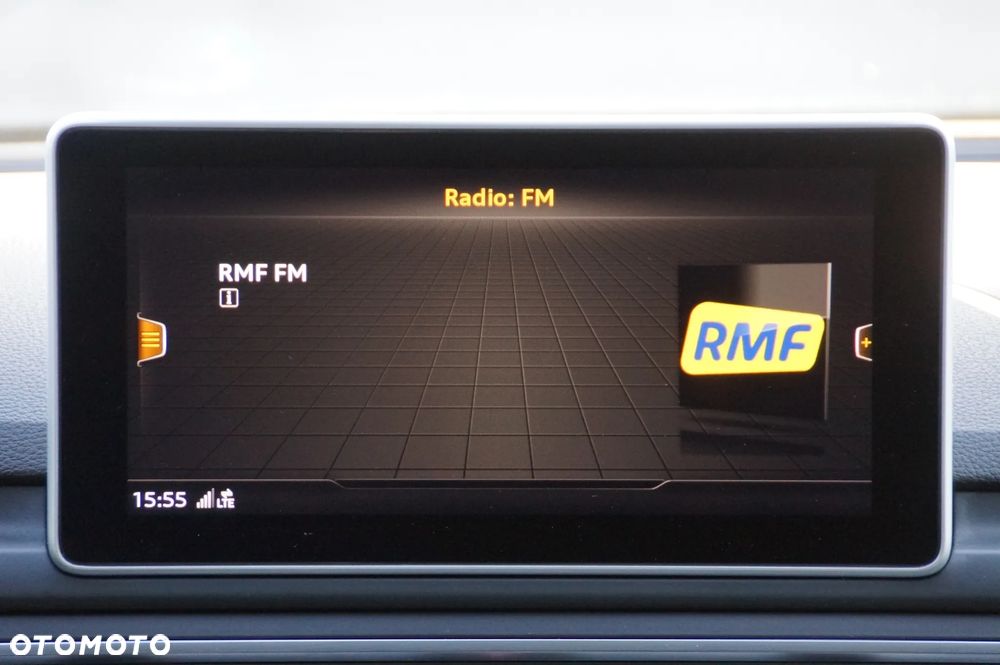 Audi A4 Avant 2.0 TDI S tronic - 15