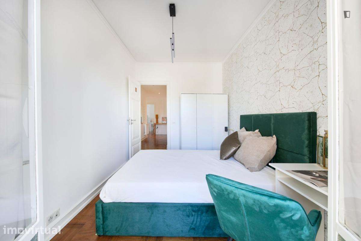 Quarto - localizado em Entrecampos Lisbon - Grande imagem: 5/50
