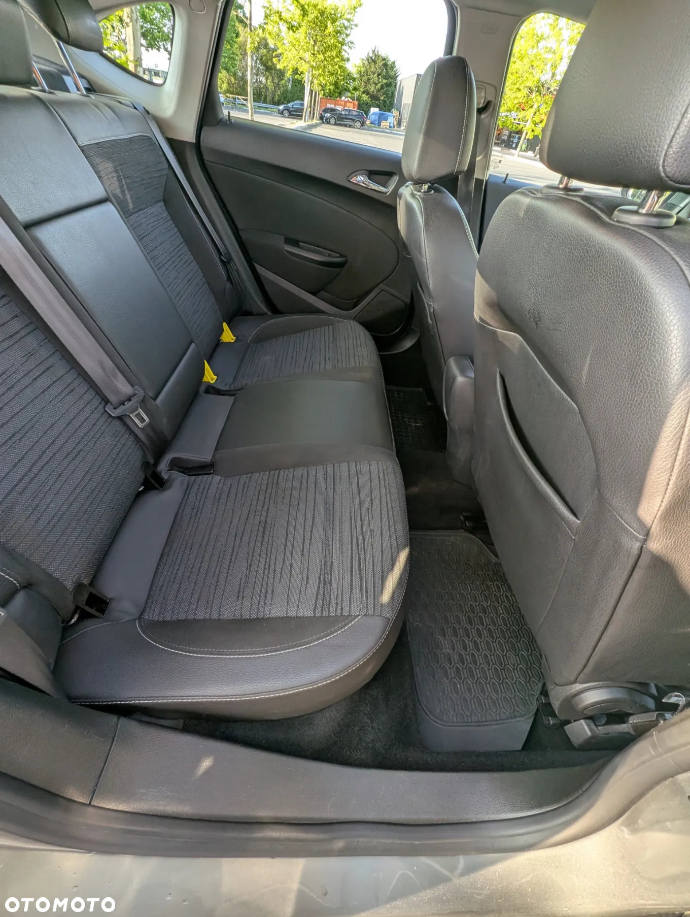 Opel Astra IV 1.4 T Active EU6 - 5