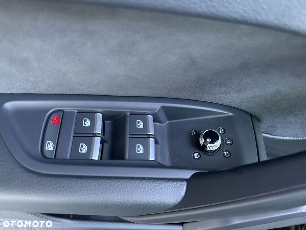 Audi Q5 Sportback - 28