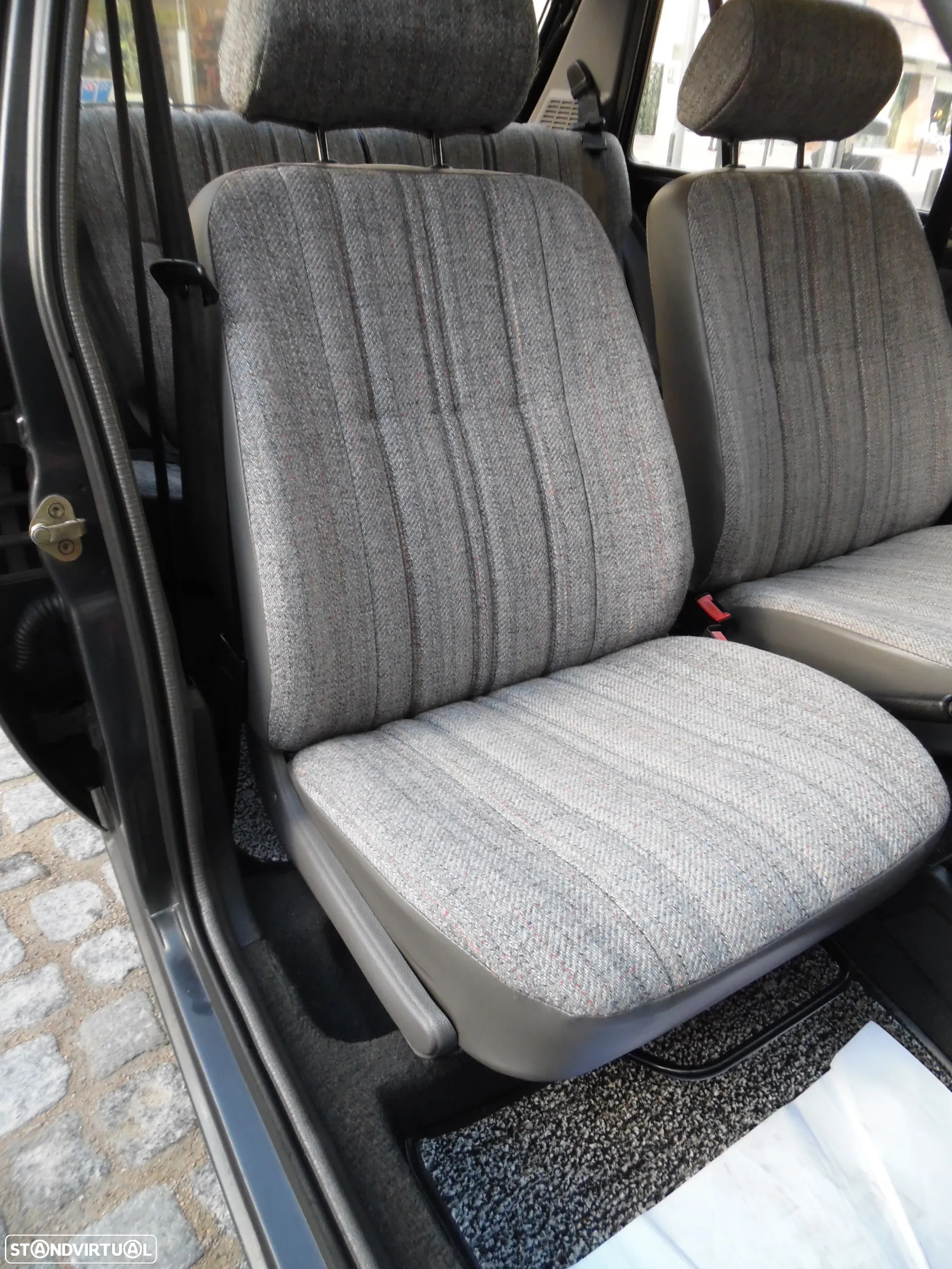 Peugeot 205 1.1 GR - 28