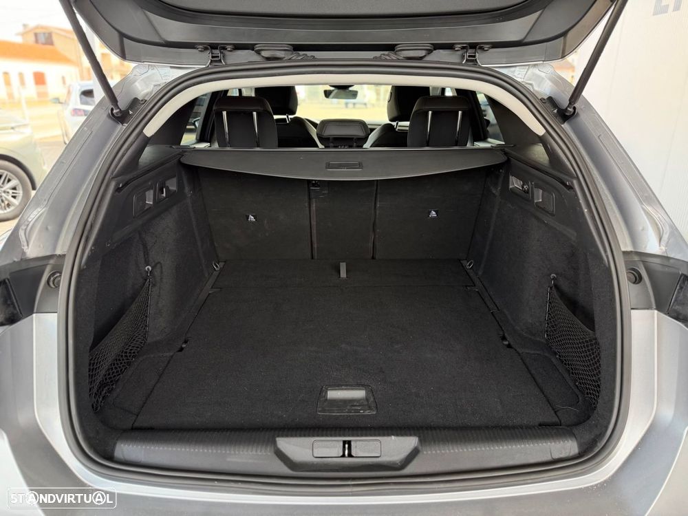 Peugeot 308 SW 1.5 BlueHDi Allure Pack - 26