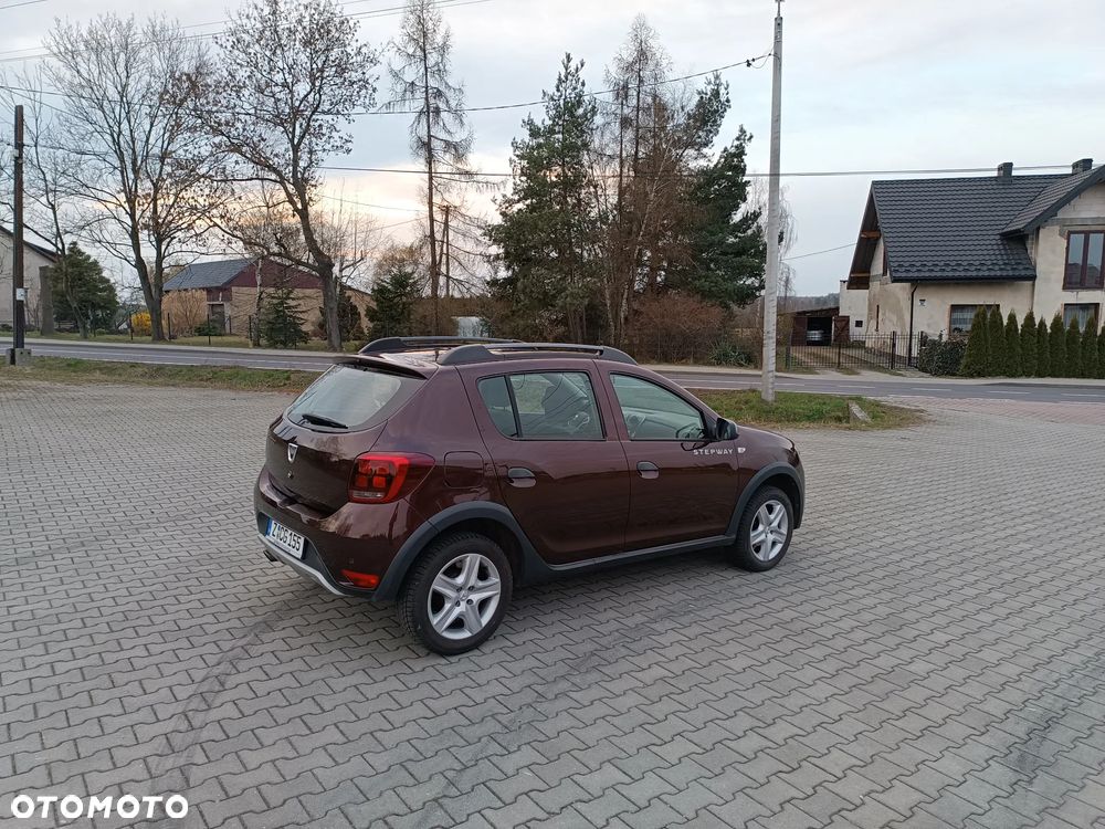 Dacia Sandero Stepway TCe 90 (S&S) Prestige - 7