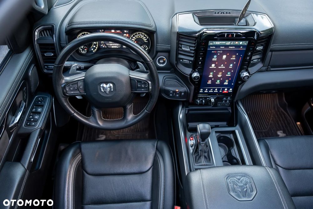 RAM 1500 5.7 Crew Cab Longbed Laramie Sport - 24