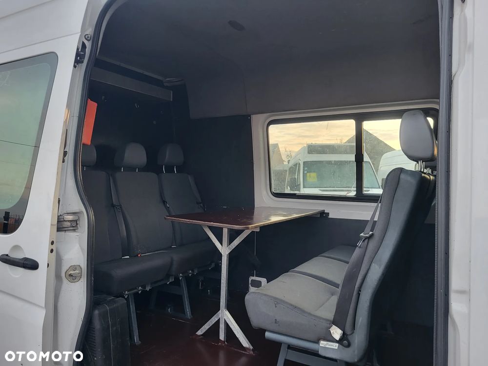 Volkswagen Crafter max klima 9 siedzeń 2.0 tdi 130 ps - 9