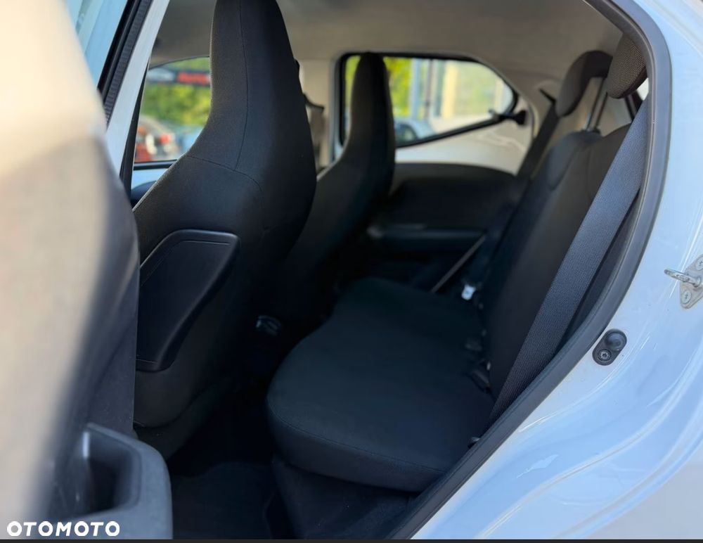 Toyota Aygo 1.0 VVT-i Black Edition - 11