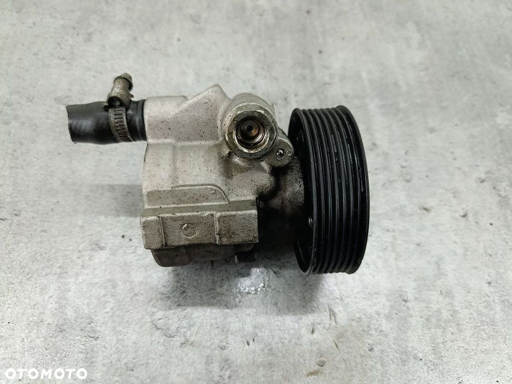 POMPA WSPOMAGANIA RENAULT MASTER II FL 00Q5DE 3.0 DCI - 1