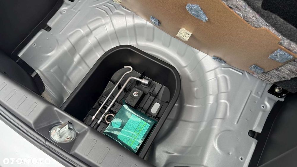 Mitsubishi Space Star - 36