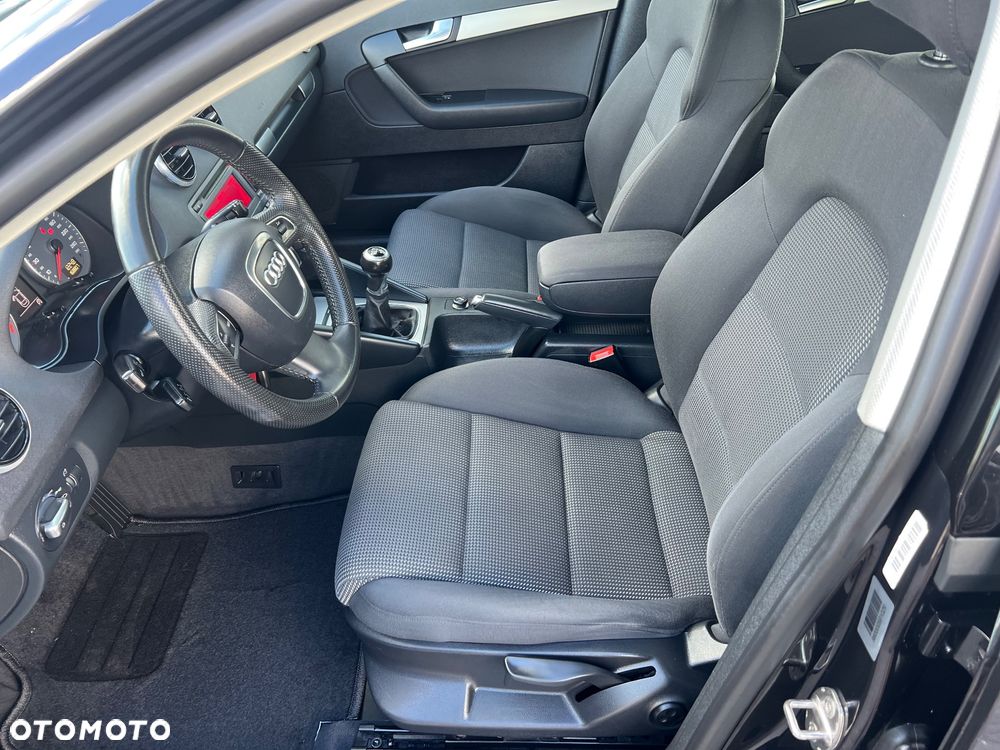 Audi A3 Sportback - 13