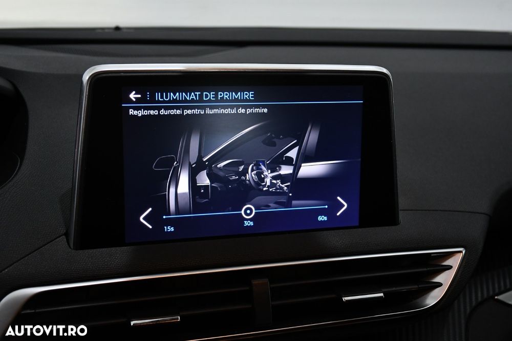 Peugeot 5008 1.2 Puretech Turbo s&s Active - 21