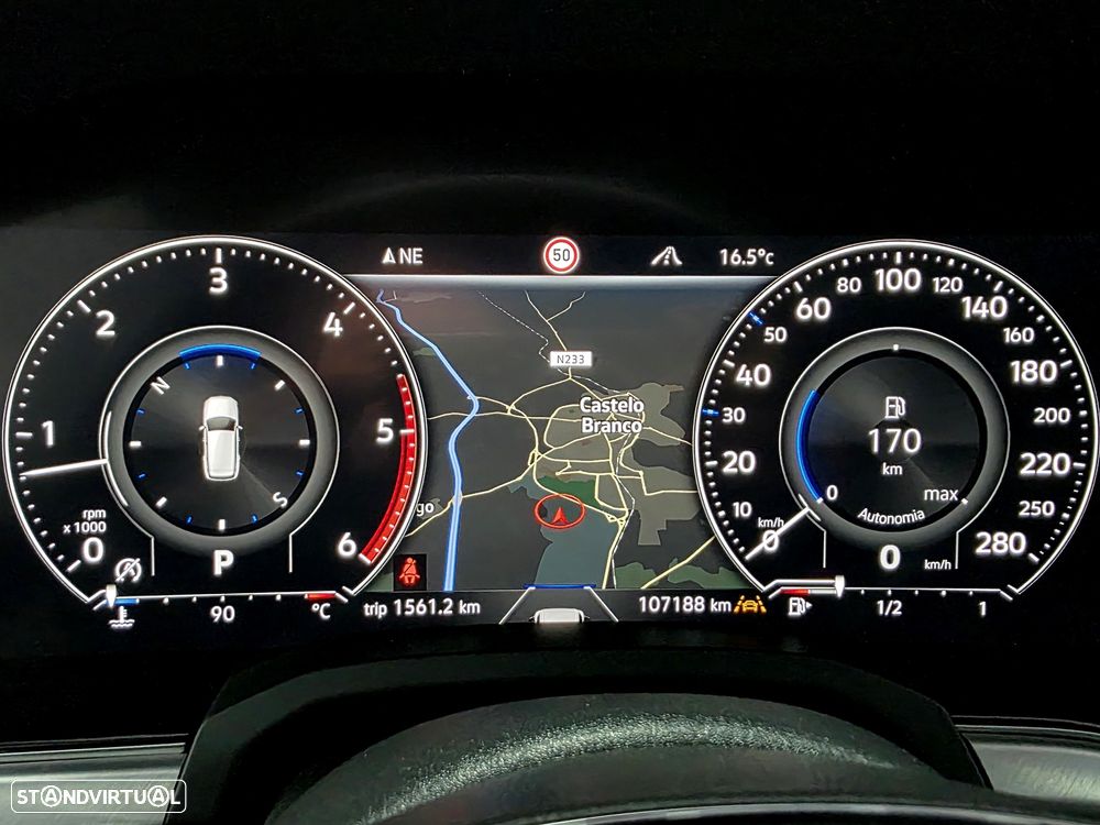 VW Touareg 3.0 TDI V6 Elegance Plus - 9