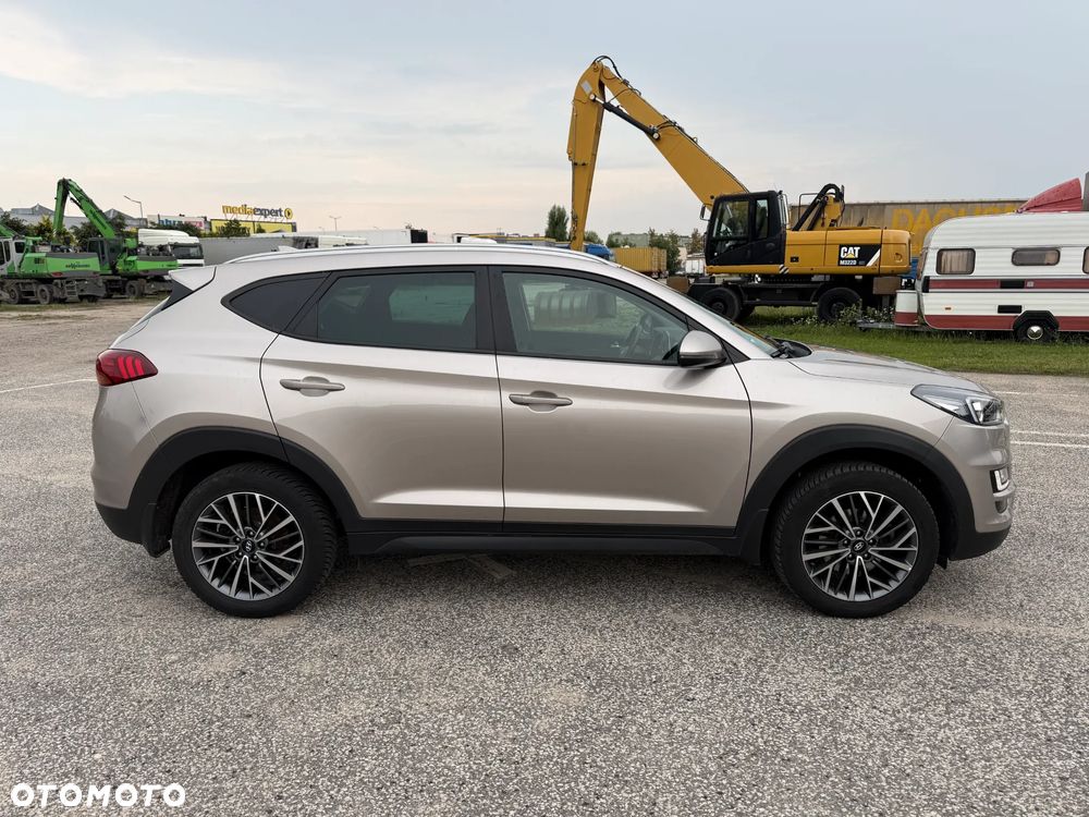 Hyundai Tucson blue 1.6 GDi 2WD Navi - 11
