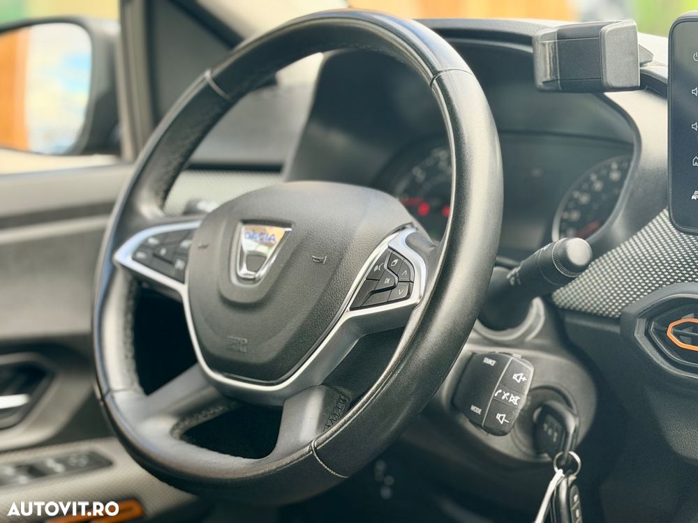 Dacia Sandero TCe 90 MT6 Comfort - 12