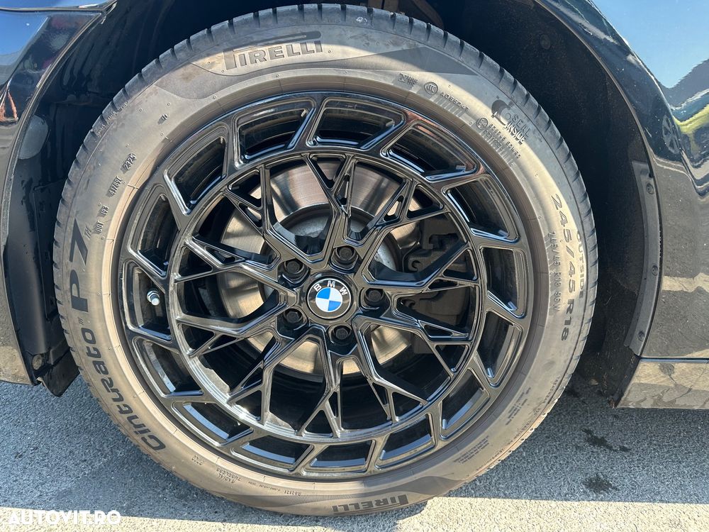 BMW Seria 5 520d - 12