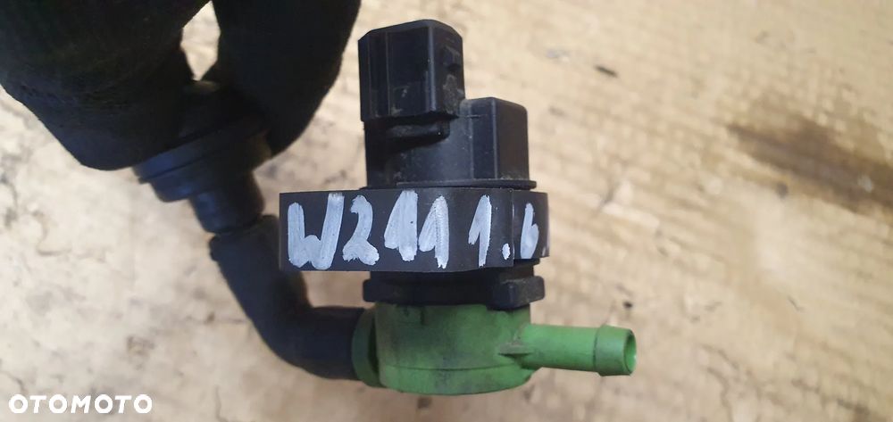 Zaworek elektrozawór Mercedes E-Klasa W211 0004703893 - 8