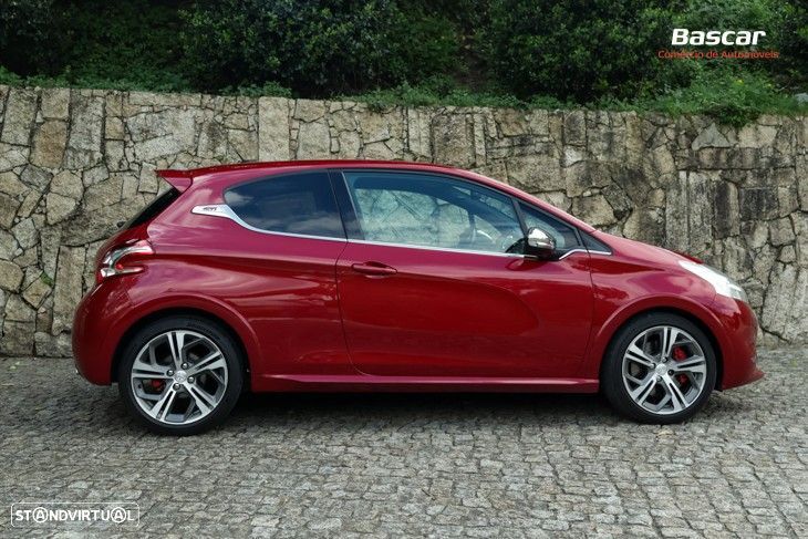 Peugeot 208 1.6 THP GTi - 10