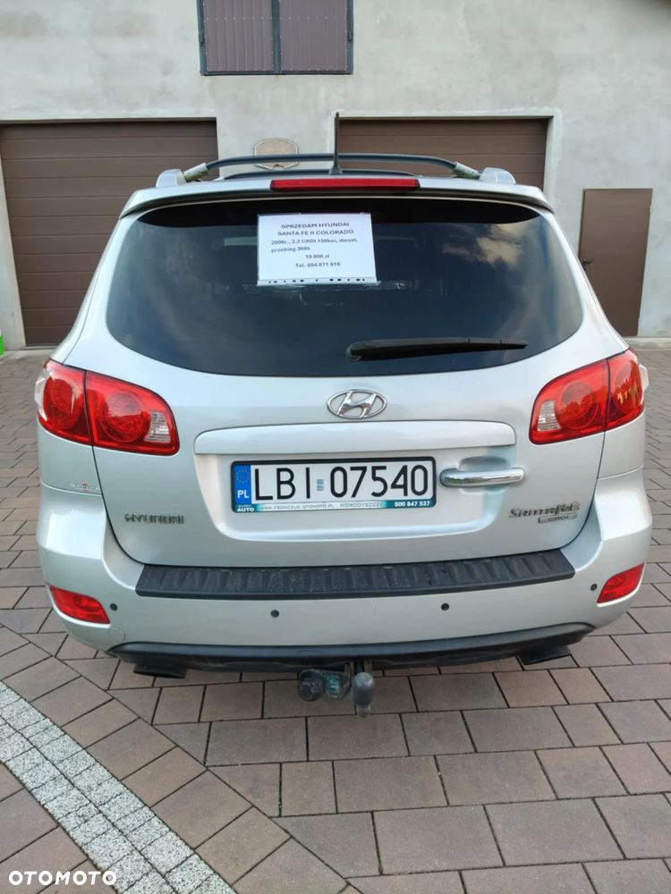 Hyundai Santa Fe - 4