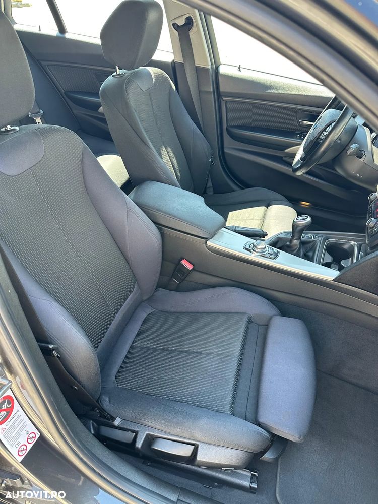 BMW Seria 3 320d DPF - 13