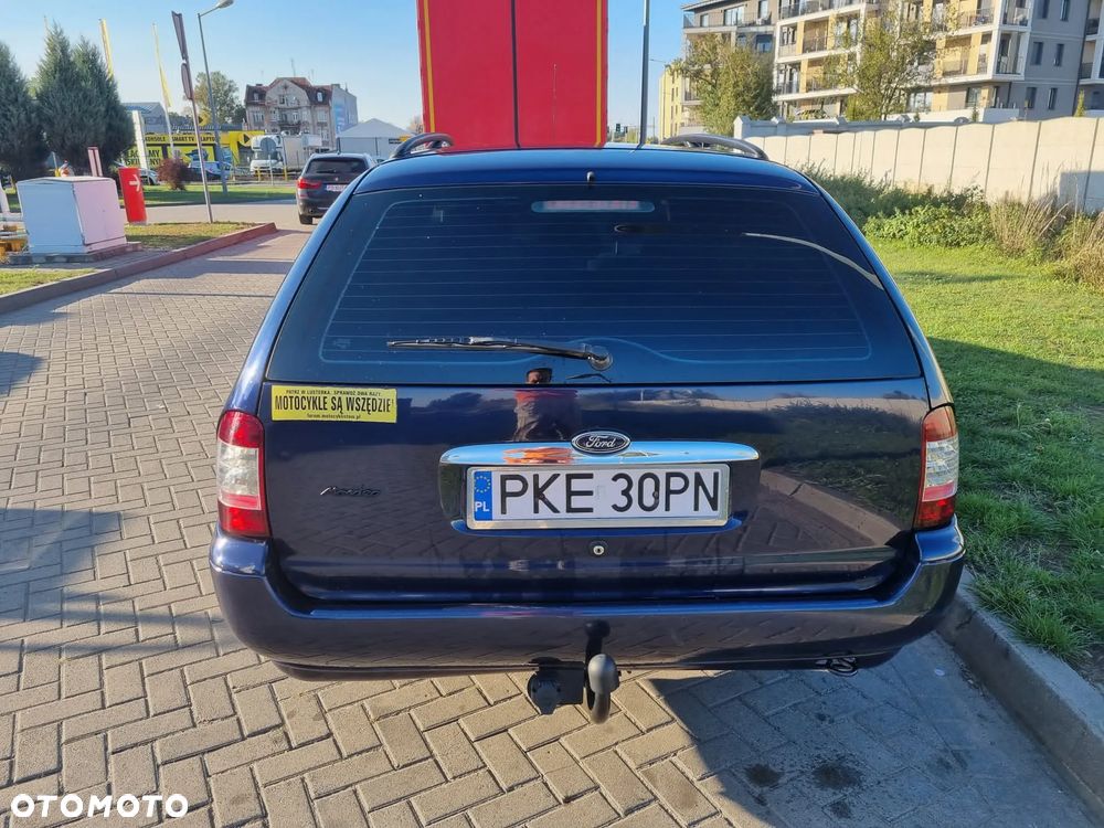 Ford Mondeo 2.0 Ghia - 7