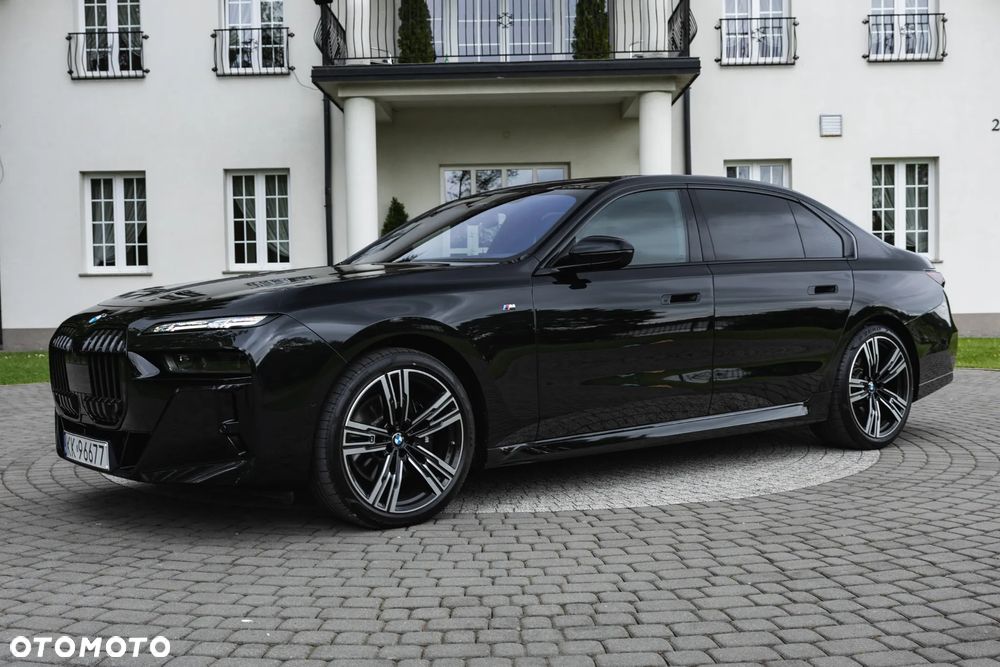 BMW Seria 7 - 1