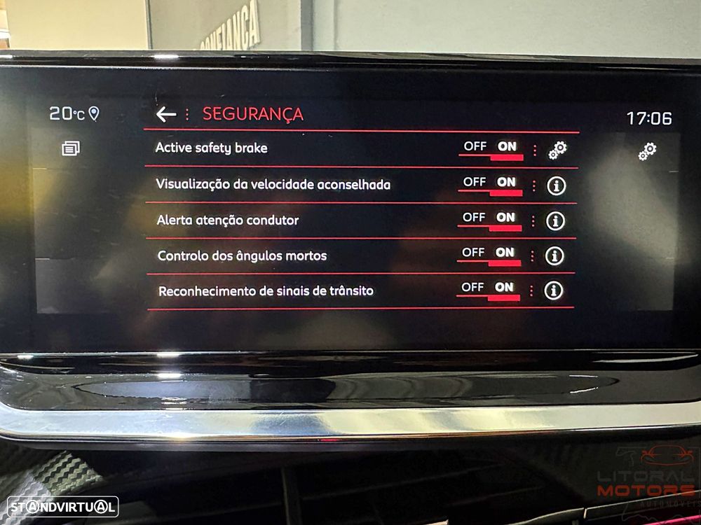 Peugeot 2008 1.2 PureTech GT EAT8 - 32