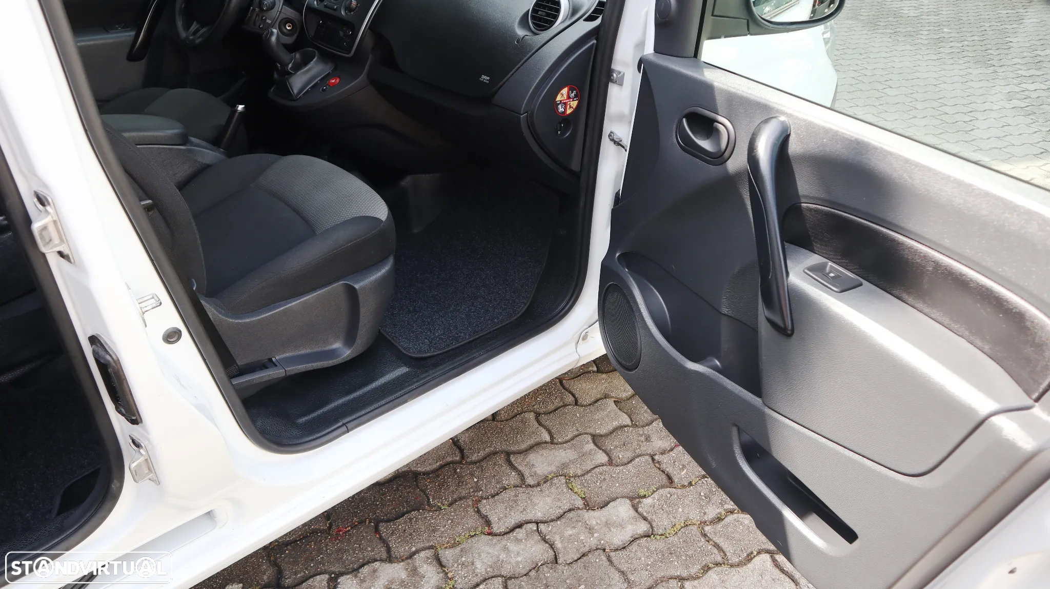 Renault Kangoo 1.5 dci 90 Maxi 5 lug classe 1 - 14