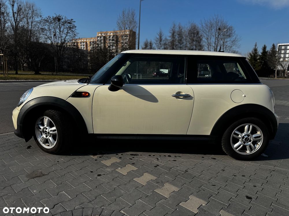 MINI ONE - 7