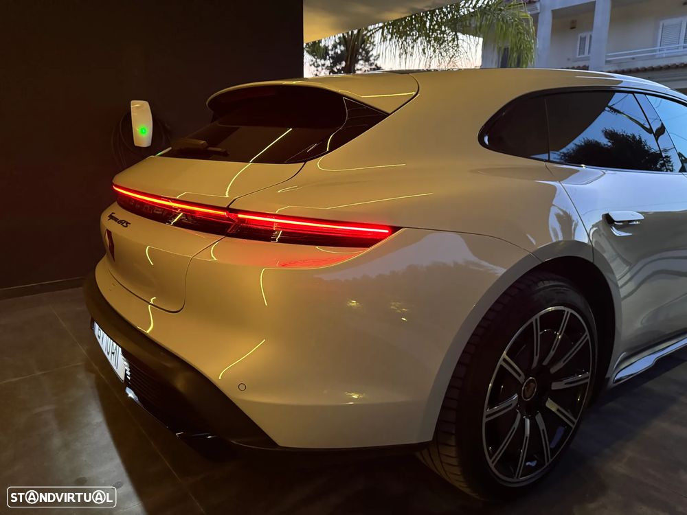 Porsche Taycan Sport Turismo GTS - 56