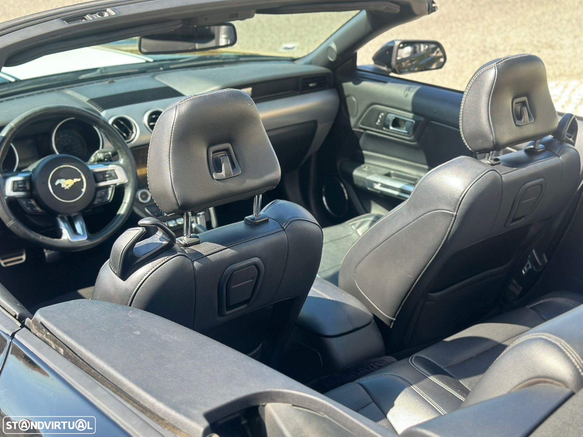 Ford Mustang 2.3i EcoBoost Aut. - 12