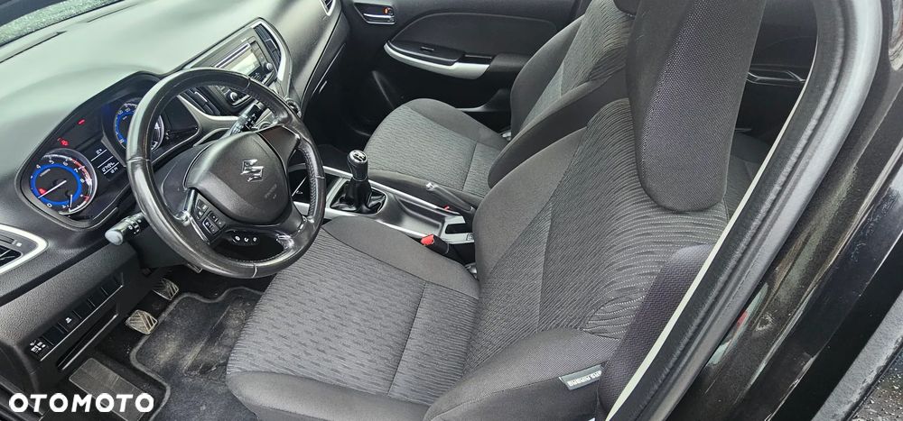 Suzuki Baleno 1.2 Dualjet Club - 12