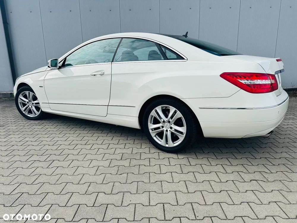 Mercedes-Benz Klasa E 250 CGI BlueEffICIENCY - 5