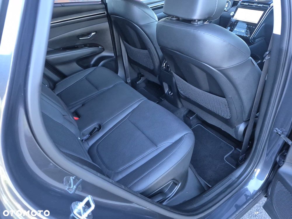 Hyundai Tucson - 32