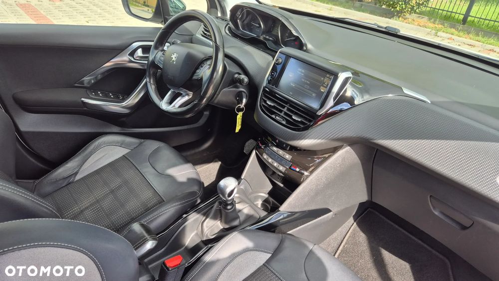 Peugeot 2008 PureTech 130 GPF Stop&Start Active - 26