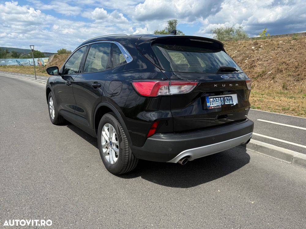 Ford Kuga 2.5 Duratec FHEV TITANIUM - 4