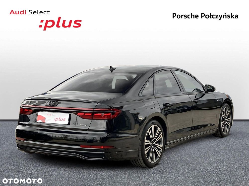 Audi A8 - 6