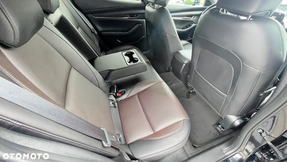 Mazda 3 2.0 mHEV AWD Exclusive-Line - 24