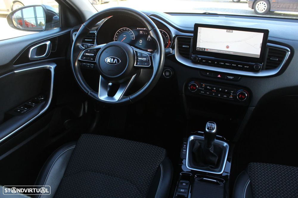 Kia XCeed 1.6 CRDi Tech - 9