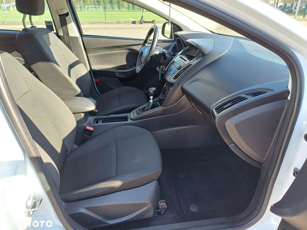 Ford Focus 1.5 EcoBoost Gold X ASS - 18