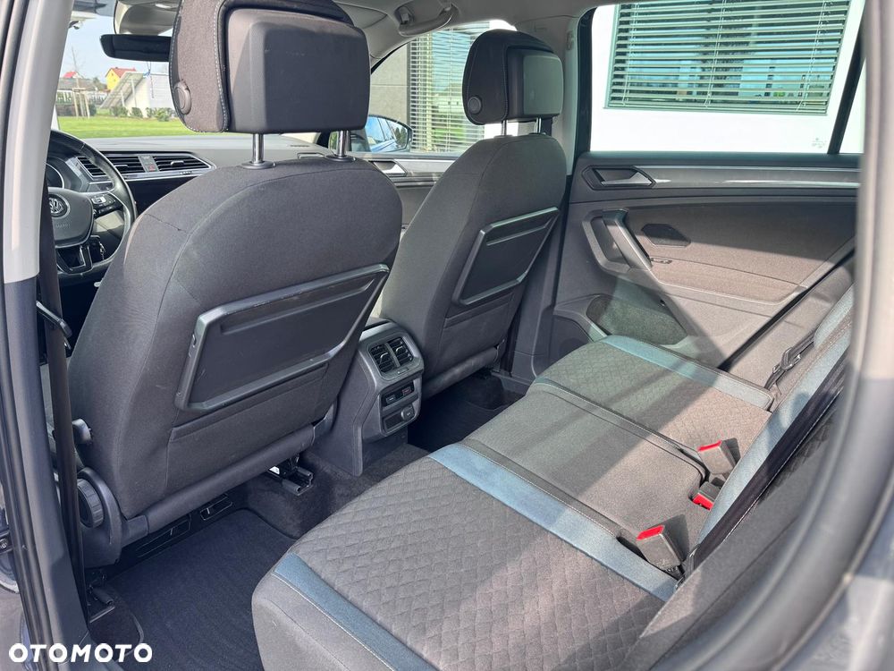 Volkswagen Tiguan 2.0 TDI SCR DSG IQ.DRIVE - 16