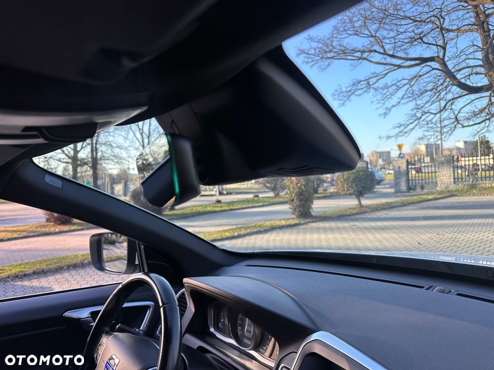 Volvo XC 60 D4 Drive-E Summum - 25