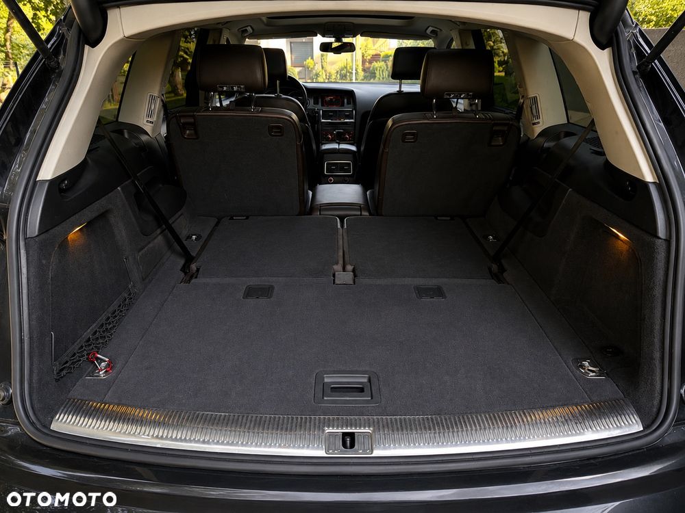 Audi Q7 - 35