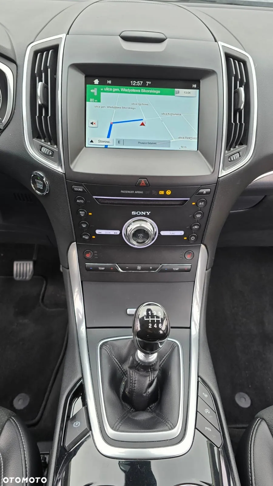 Ford Galaxy 2.0 EcoBlue Titanium - 21