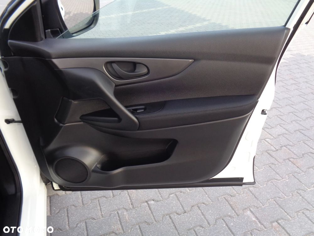 Nissan Qashqai 1.2 DIG-T Tekna+ - 25