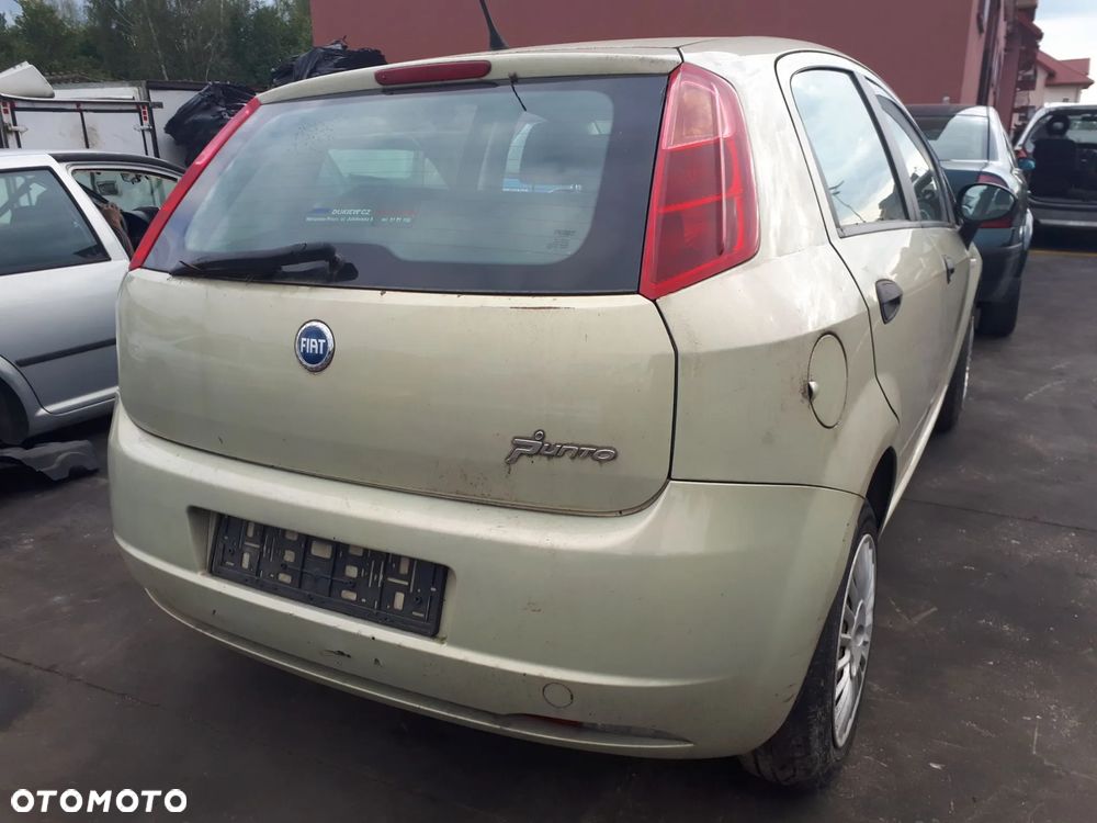 FIAT GRANDE PUNTO 05-09 1.2 8V ZWROTNICA PRZOD PRZEDNIA PRAWA LEWA - 11