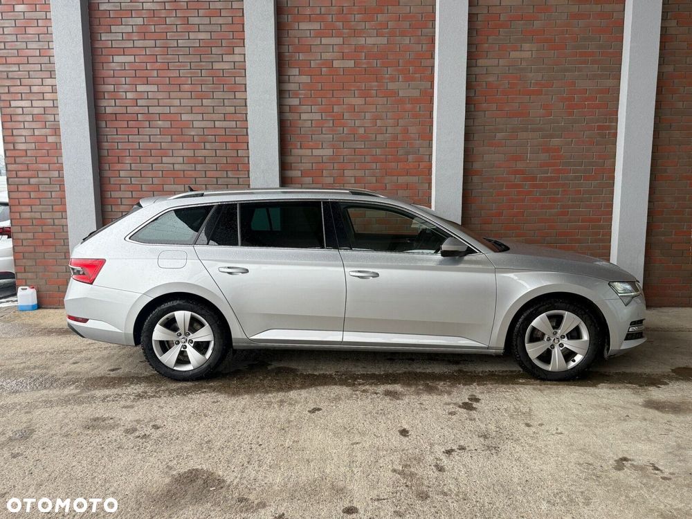 Skoda Superb 2.0 TDI SCR Style DSG - 7