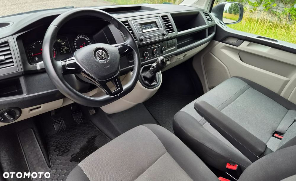 Volkswagen Transporter - 14