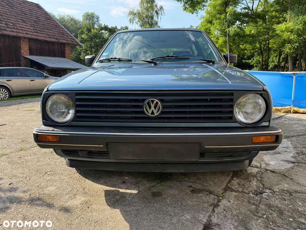 Volkswagen Golf 1.6 GL - 3