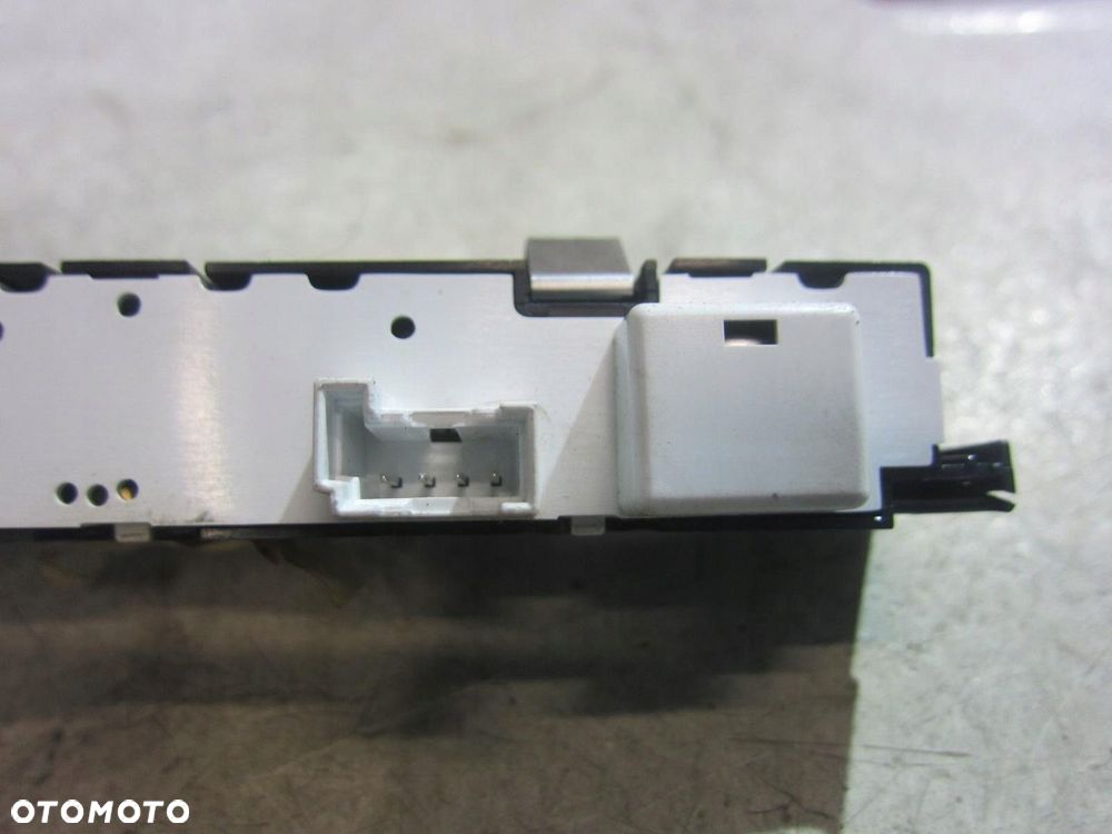 BMW 6 F06 F07 F10 F11 PANEL ASYSTENT KIEROWCY PASA 61319220149 9220039 - 7