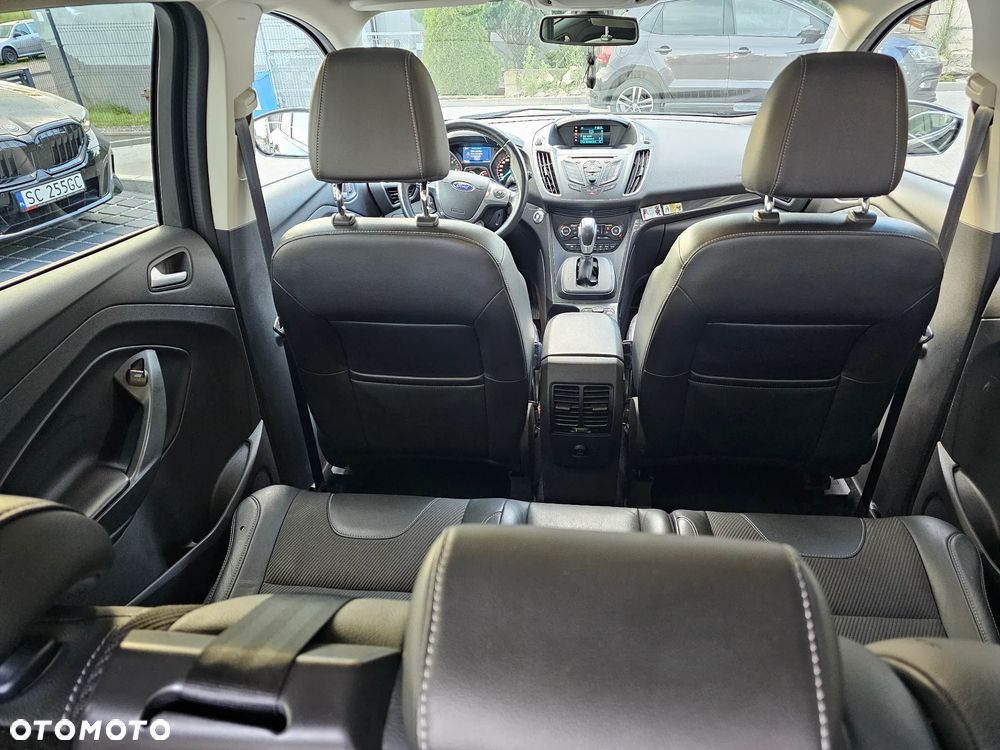 Ford Kuga 2.0 TDCi AWD Titanium - 22